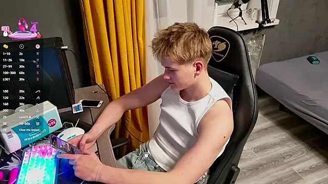 TaylerSigma online show from 03.07.25