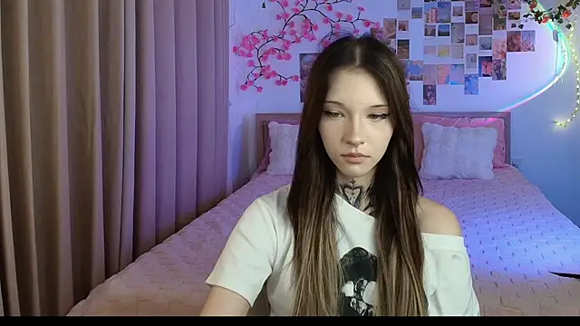 mefwhore online show from 04.17.26