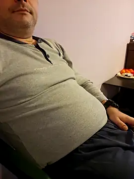 mafylica online show from 02.23.25