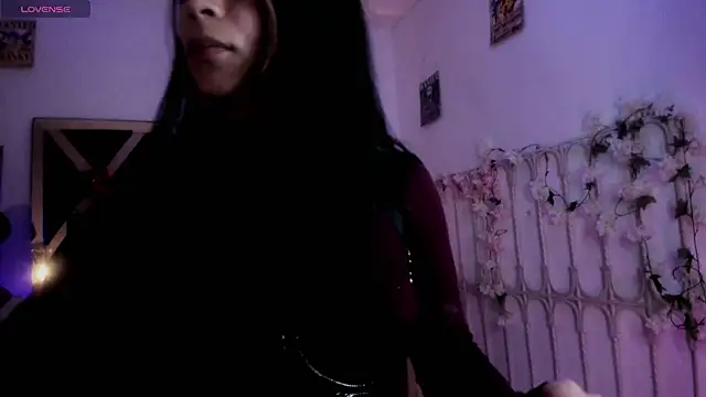 Snapshot of Minami_Nakamura chatting on 04.25.26 Minami Nakamura online show from 04.25.26