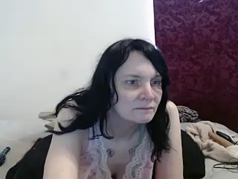 Hotmodel1984 online show from 03.18.25