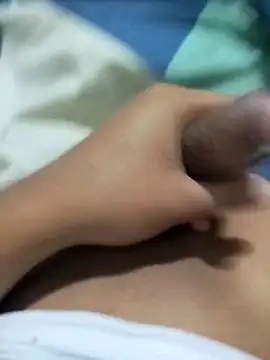 Snapshot of maynor1233 chatting on 12.15.25 maynor1233 online show from 12.15.25