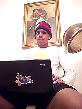 Snapshot of Israel1313_ chatting on 02.26.25 Israel1313 online show from 02.26.25