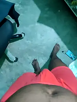 Snapshot of wildfun_ chatting on 02.24.25 wildfun online show from 02.24.25