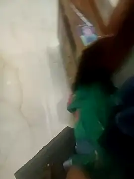 Snapshot of wildfun_ chatting on 03.19.25 wildfun online show from 03.19.25