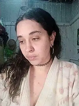 Fellyna online show from 10.20.25