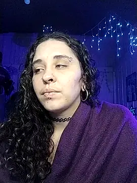 Fellyna online show from 10.29.25