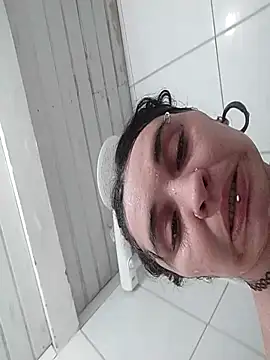 Fellyna online show from 10.31.25