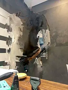 Snapshot of gryzoon chatting on 11.10.25 gryzoon online show from 11.10.25