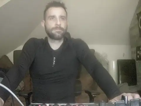 gryzoon online show from 02.17.26