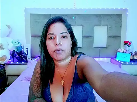 Snapshot of indiantopaz694u chatting on 05.04.26 indiantopaz694u online show from 05.04.26