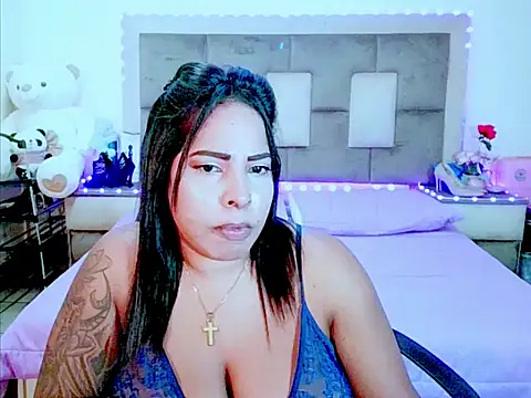 Snapshot of indiantopaz694u chatting on 06.03.26 indiantopaz694u online show from 06.03.26