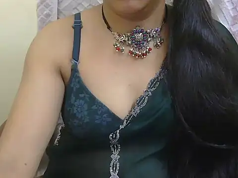 Lovely Manvi online show from 09.10.25