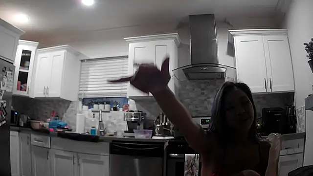 Snapshot of princesskimamii chatting on 11.05.25 princesskimamii online show from 11.05.25