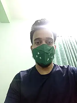 cuteboyhot18 online show from 02.24.25