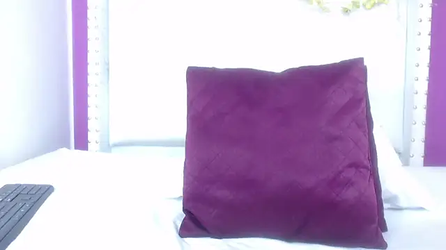 naughty teen18 online show from 03.14.25