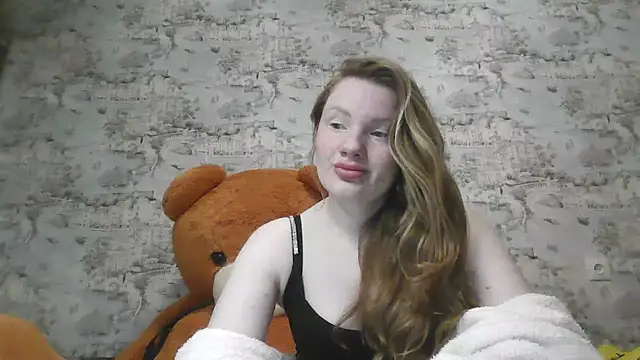 Eveline May online show from 03.05.25