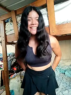 Snapshot of Alessia2004 chatting on 02.24.25 Alessia2004 online show from 02.24.25