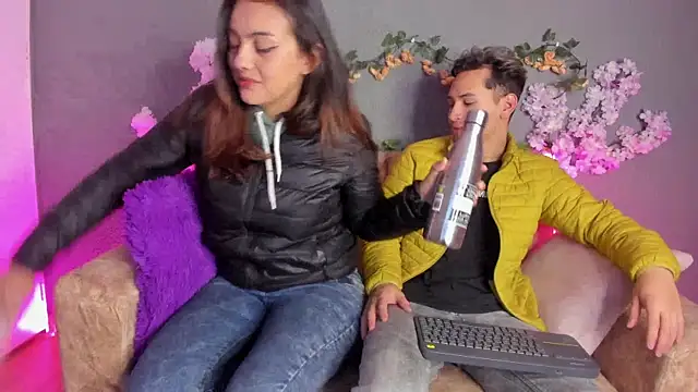 April Nick299 online show from 03.06.25
