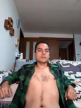 Snapshot of galhegol chatting on 10.25.25 galhegol online show from 10.25.25