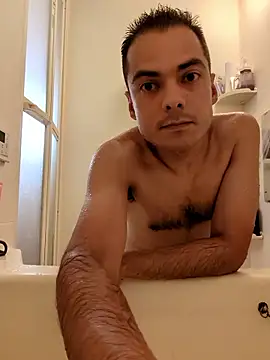 Snapshot of galhegol chatting on 11.17.25 galhegol online show from 11.17.25