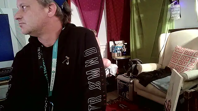 Foxxyhoneypott online show from 03.13.25