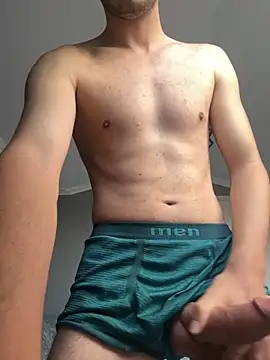 Snapshot of alfonso135 chatting on 10.17.25 alfonso135 online show from 10.17.25