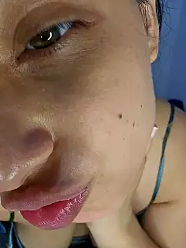 SexyLilyXO online show from 03.20.25