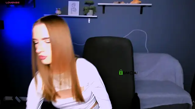 doll vey online show from 10.19.25