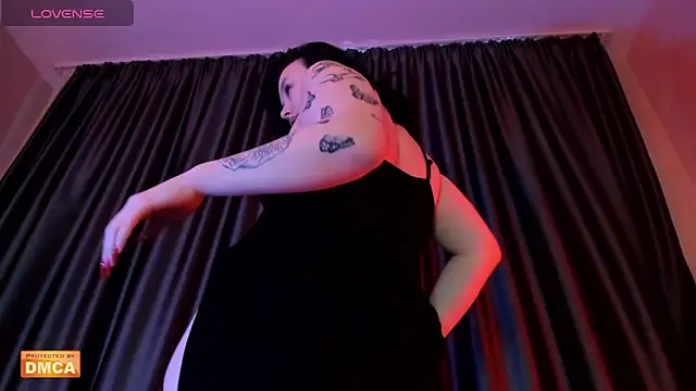 ElliSweetTease online show from 03.06.25