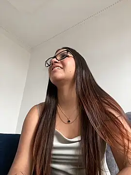 yousweet-Scarett online show from 10.15.25