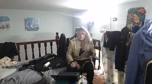 Snapshot of emmex671 chatting on 02.09.25 emmex671 online show from 02.09.25