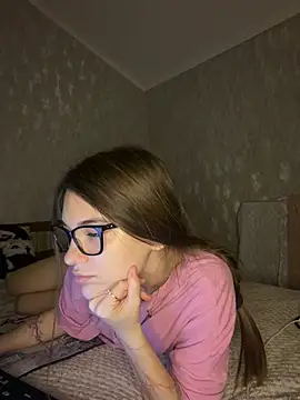 MrrKate online show from 04.08.26