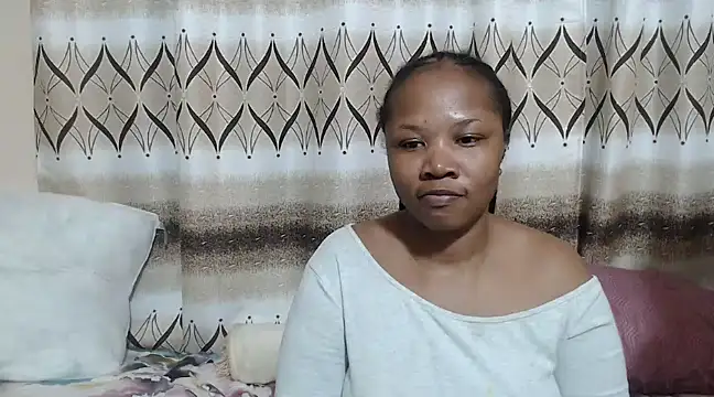 BootyClitQueen online show from 02.25.25