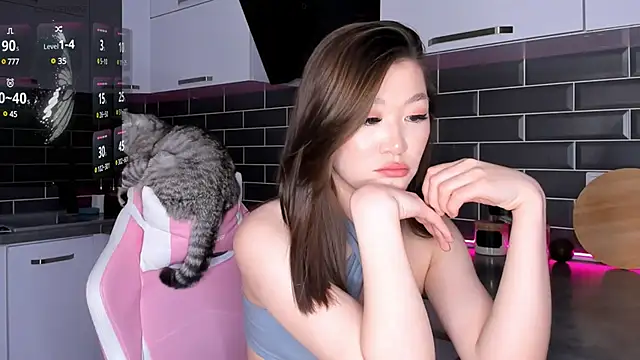 ShaiyaMinn3 online show from 02.27.25