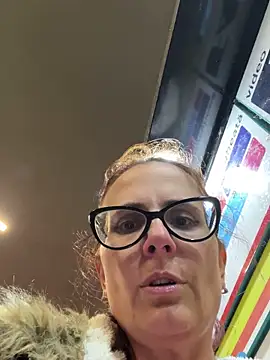 NataKitten online show from 10.15.25