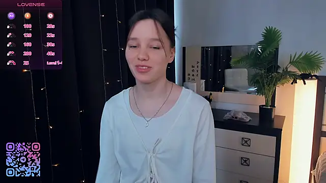 EdinaCordner online show from 03.14.25