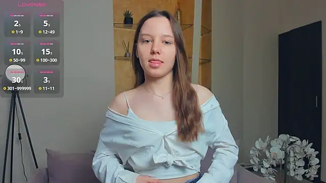 EdinaCordner online show from 11.06.25