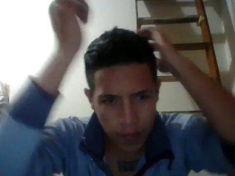 Snapshot of TuVergaRica69 chatting on 03.19.25 TuVergaRica69 online show from 03.19.25
