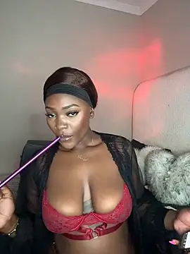 Snapshot of PrincessTamara chatting on 11.14.25 PrincessTamara online show from 11.14.25