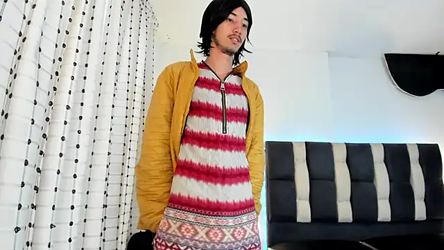 loverisu-coral online show from 01.12.26