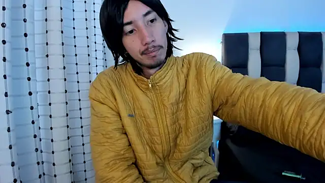 loverisu-coral online show from 01.16.26