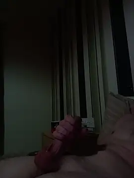 Snapshot of patf552 chatting on 10.28.25 patf552 online show from 10.28.25