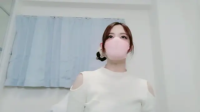 Snapshot of NANA_7 chatting on 11.29.25 NANA 7 online show from 11.29.25