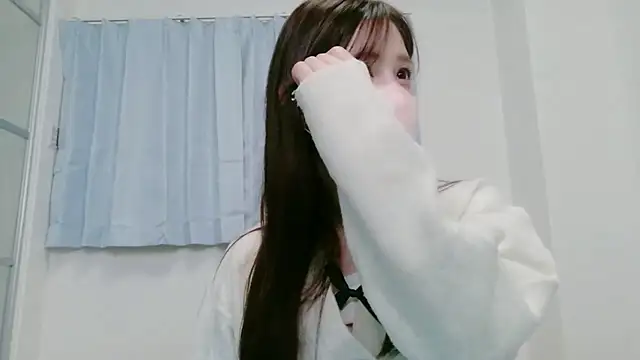 Snapshot of NANA_7 chatting on 12.14.25 NANA 7 online show from 12.14.25