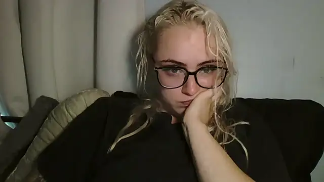 sluttypumpkin online show from 07.11.26