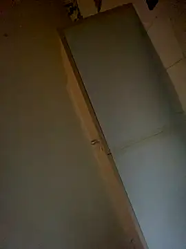 Snapshot of 1Zoey101 chatting on 12.17.25 1Zoey101 online show from 12.17.25