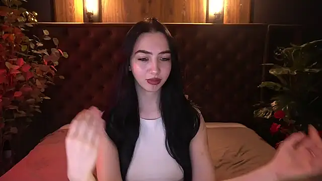 WildKittenX  online show from 04.11.26