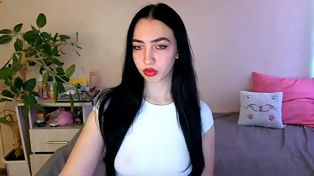 WildKittenX  online show from 06.01.26