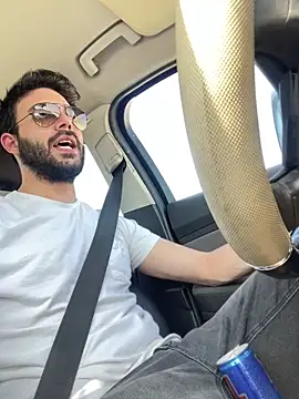 YJeromZCoxk online show from 03.14.25